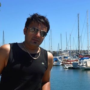 Meet your Posher, Behnam